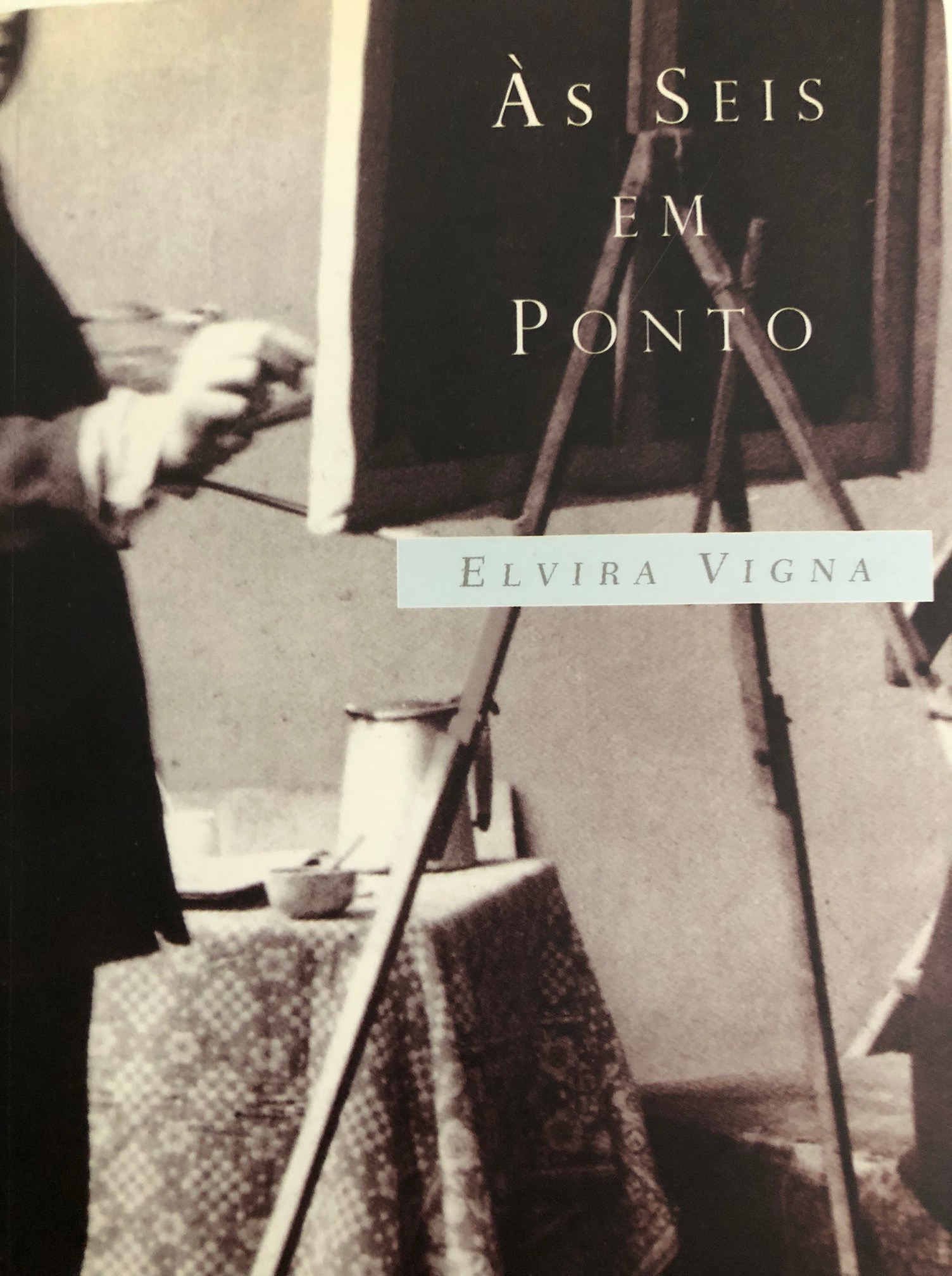 ÀS SEIS EM PONTO